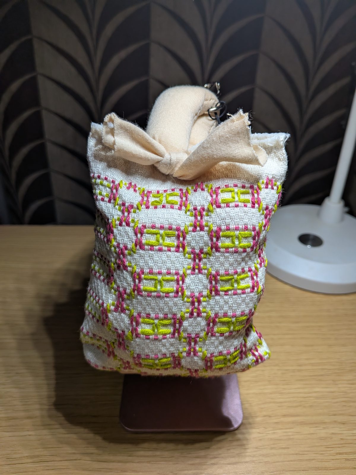 お守りキーホルダー